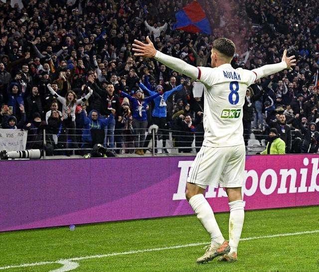 尤文绝杀皇马，贝尔补时绝平法甲