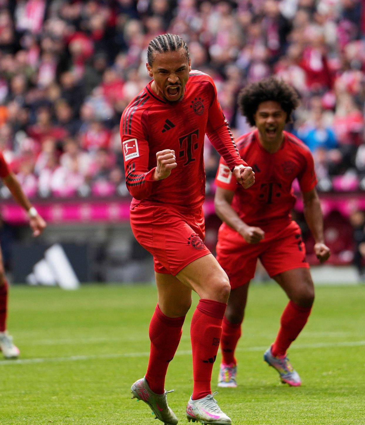 包含拜仁绝杀阿森纳，迪玛利亚梅开二度足总杯的词条