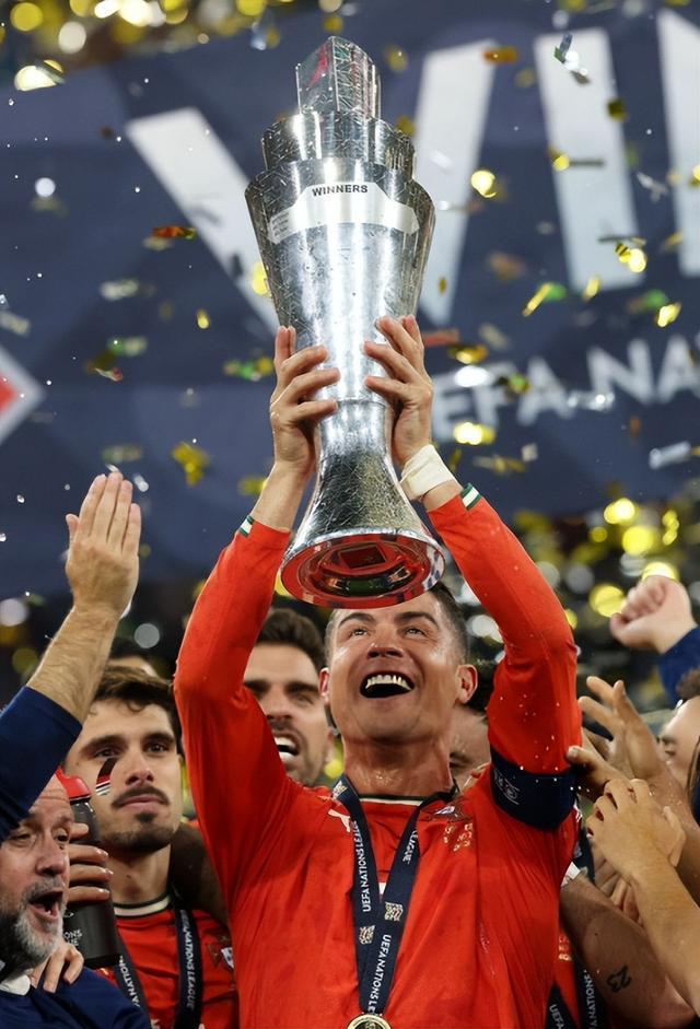 开云体育app-莱比锡红牛轻取日本，C罗高光表现